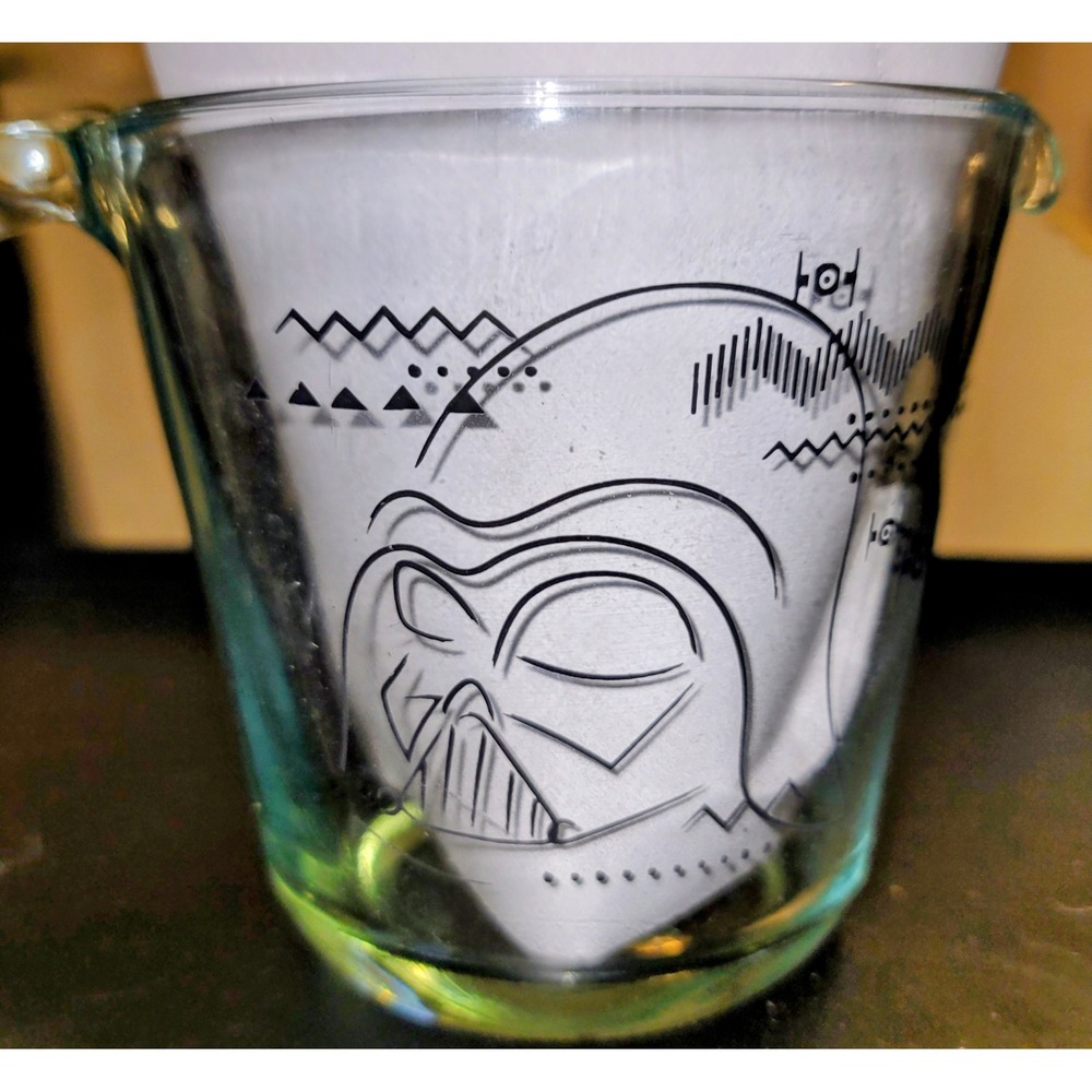 Pyrex Star Wars Darth Vader Glass Measuring Cup 2 Cup 16 oz TIE Fighter Black